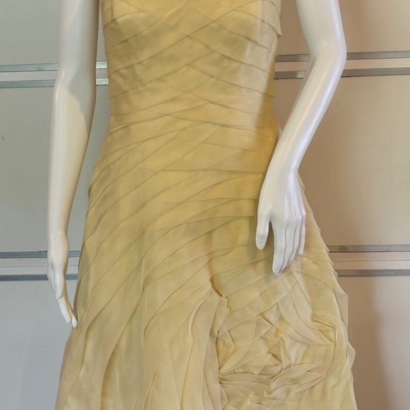 Carmen Marc Valvo Strapless Cocktail Tiered Ruffle Silk Dress Yellow Sz 6 - Picture 2 of 14